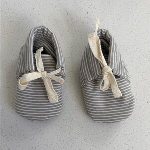 Quincy Mae Baby Booties